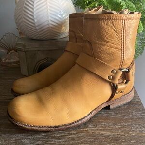 Frye Phillip Harness Leather Booties Motorcycle Moto Ankle Boots 8.5B Cognac